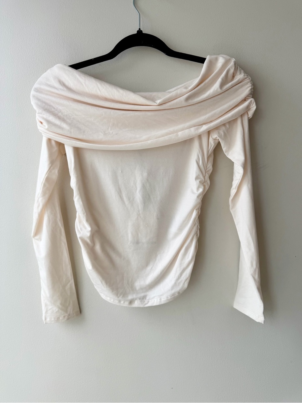 Reformation Florentina Knit Off-The-Shoulder Top NWT - Picture 3 of 4